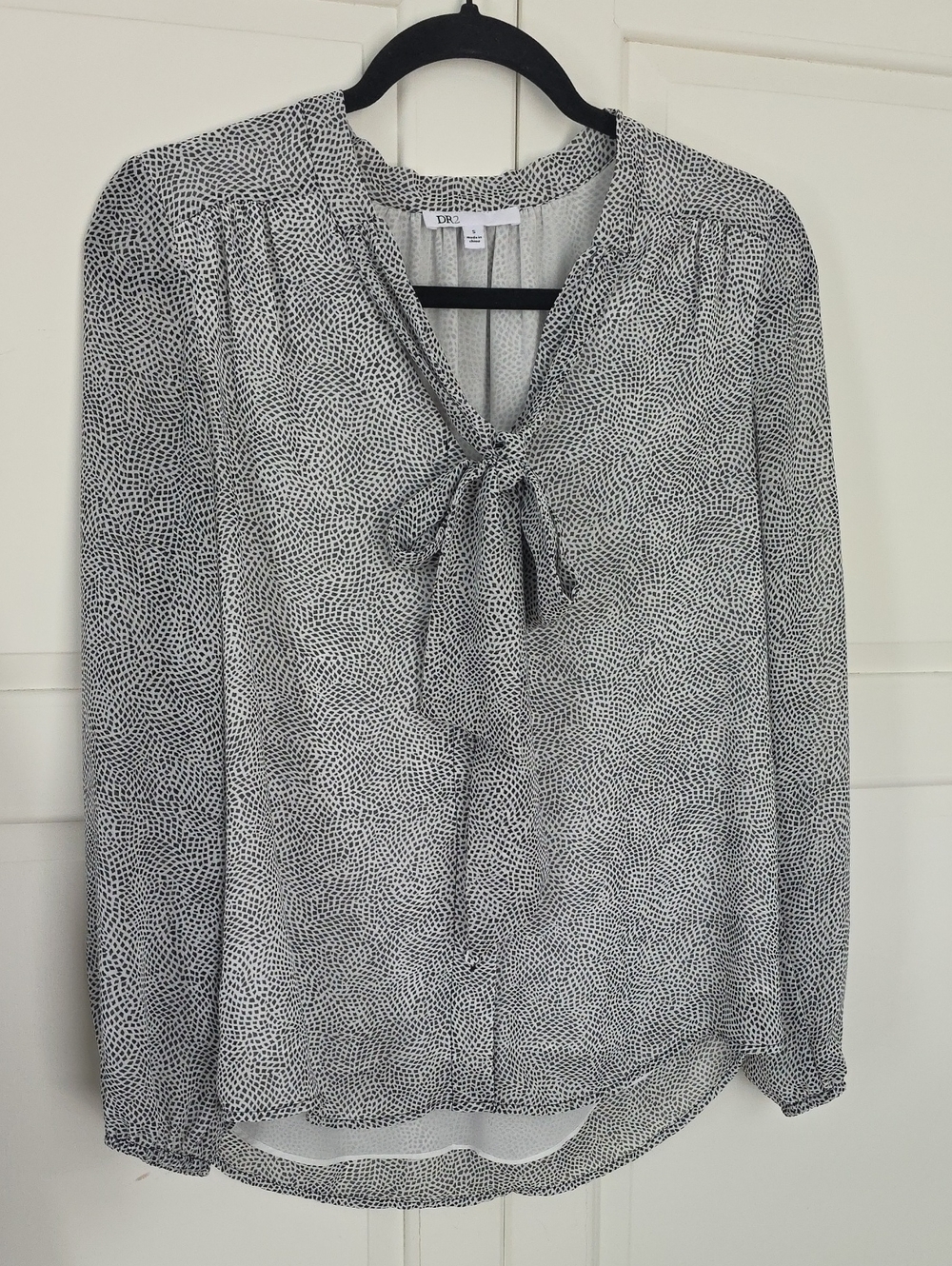 DR2 Black & White Dot Tie-Neck Blouse